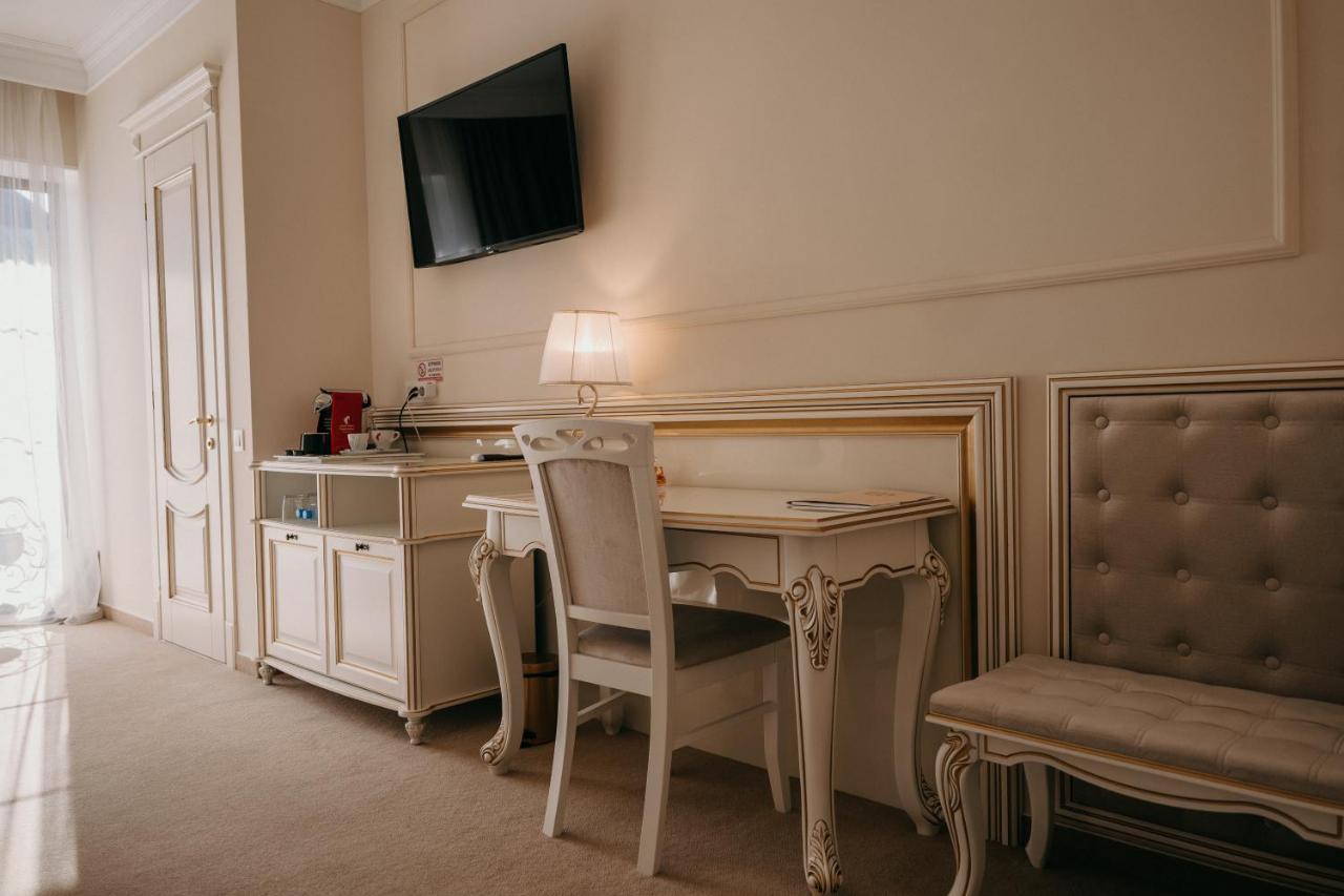 Zastava Uman Hotel Dmytrushky Luaran gambar