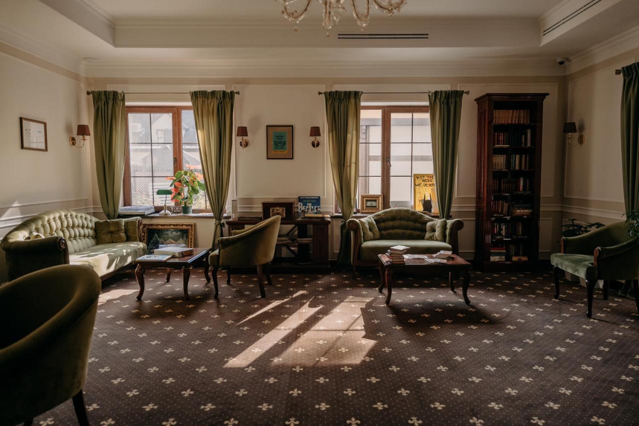 Zastava Uman Hotel Dmytrushky Luaran gambar