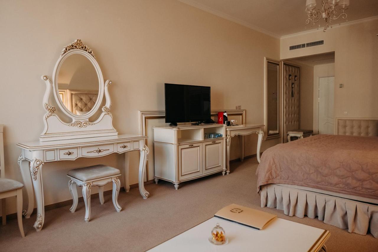Zastava Uman Hotel Dmytrushky Luaran gambar