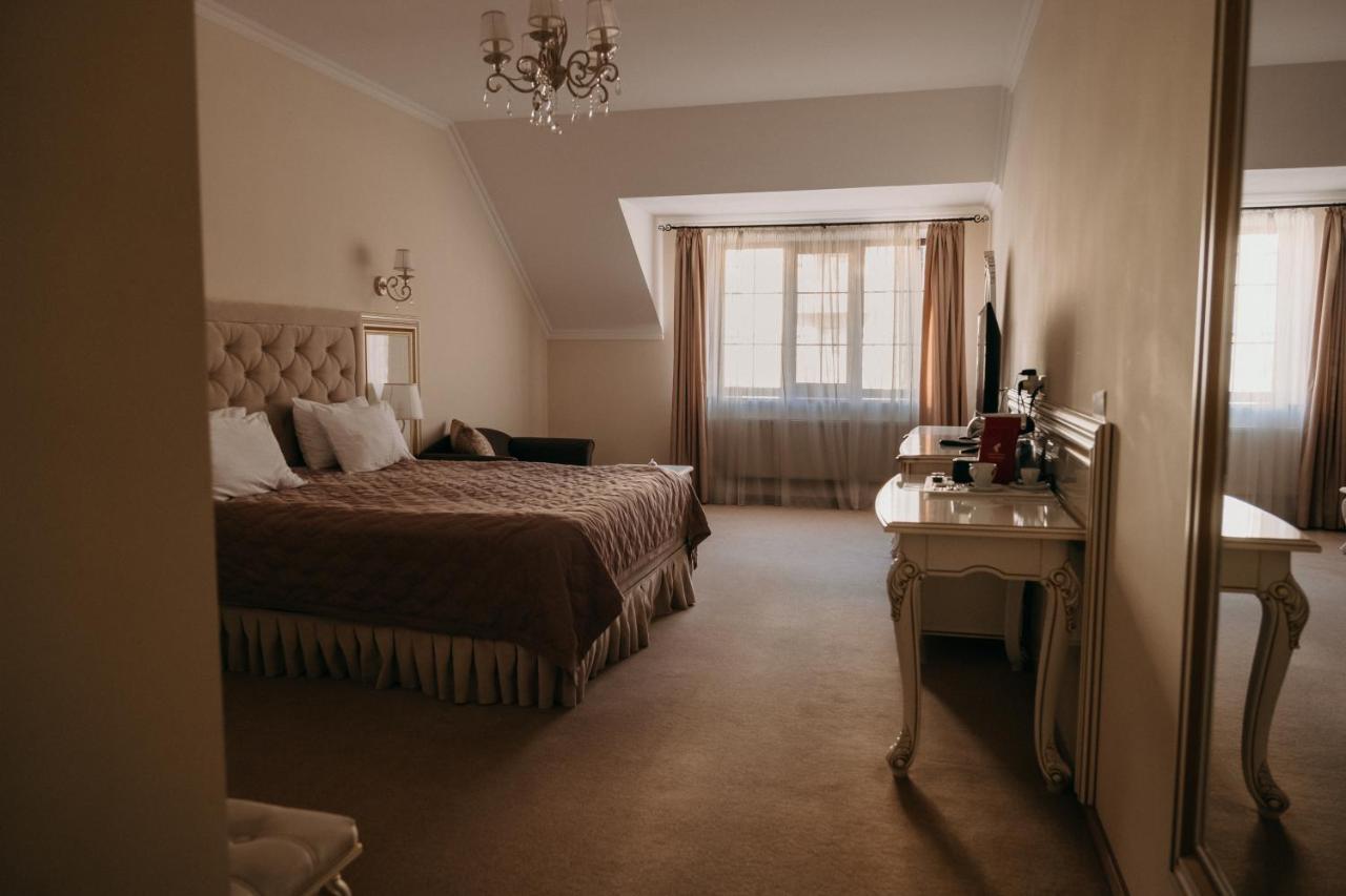Zastava Uman Hotel Dmytrushky Luaran gambar